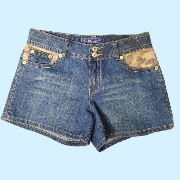 Y2K Mid Rise Denim Shorts M Blue Green Camouflage Flap Pockets Jean Shorts 2000s - Picture 2 of 8